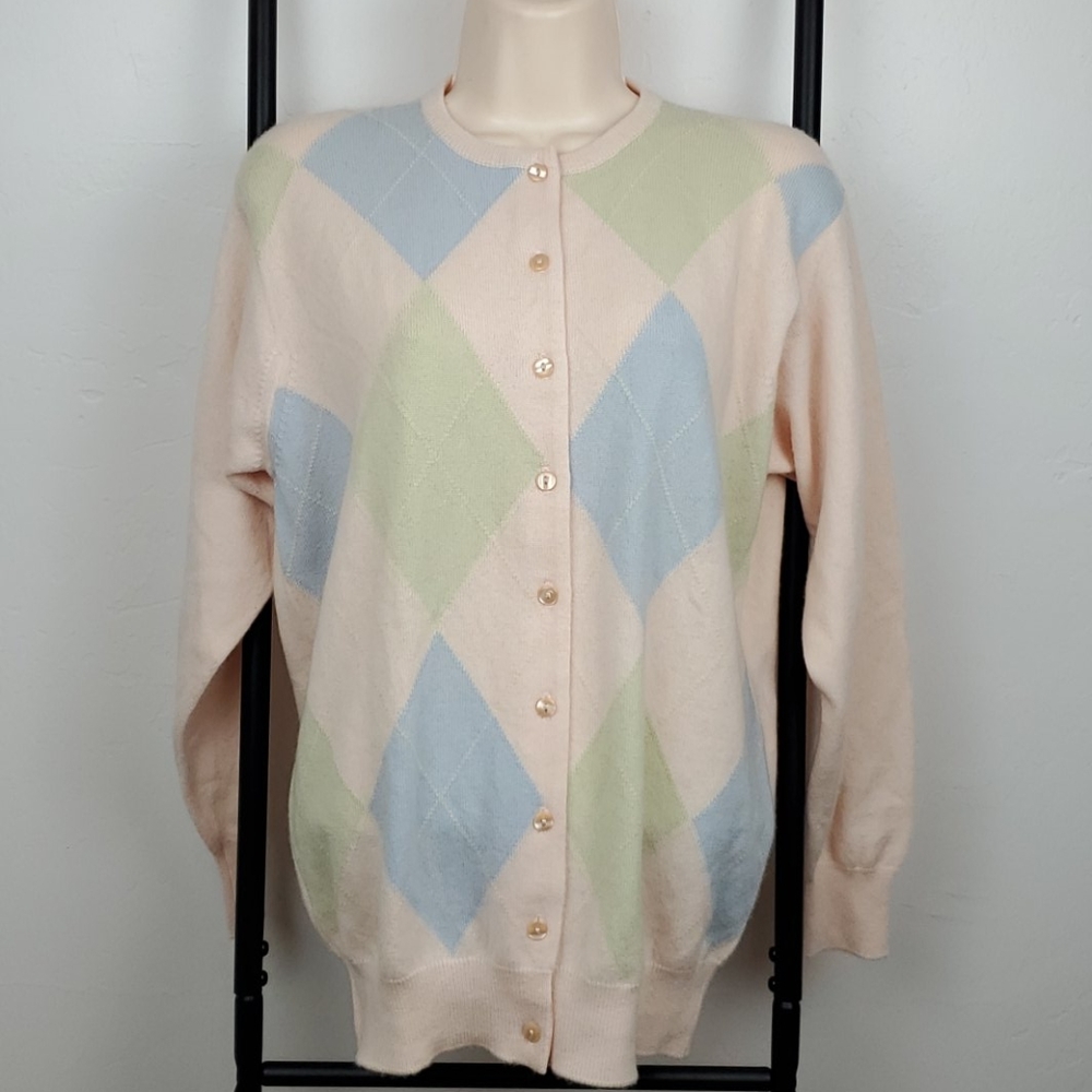 Vintage Pringle of Scotland pure cashmere cardigan women size M? Buttons Up Warm